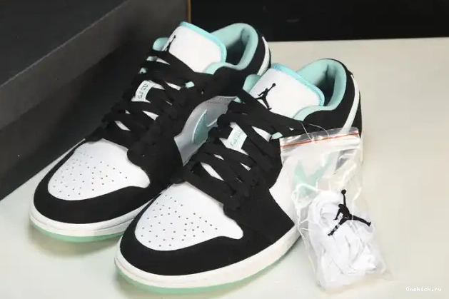 One Kick 1 Jordan Air Low CQ9828-131 Green Island 0618